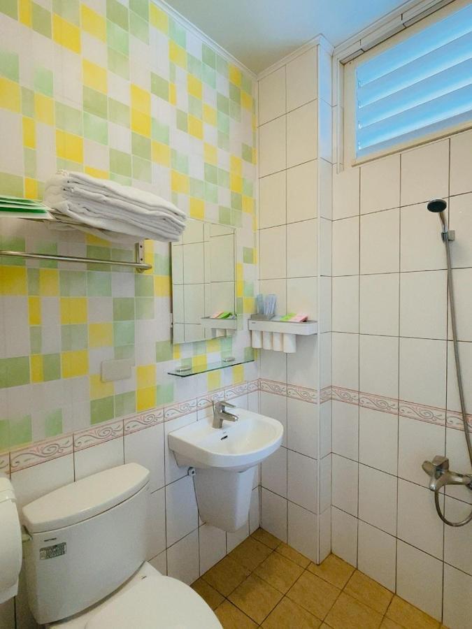 Xingyue 2 Guesthouse Jücsi Kültér fotó